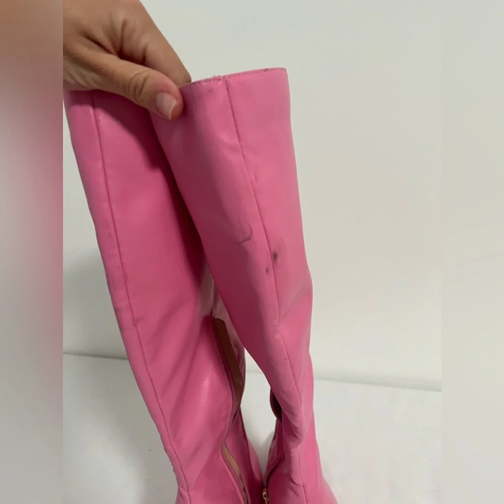 Like new BERNESS LOVINA KNEE HIGH BOOT IN PINK size:7.5